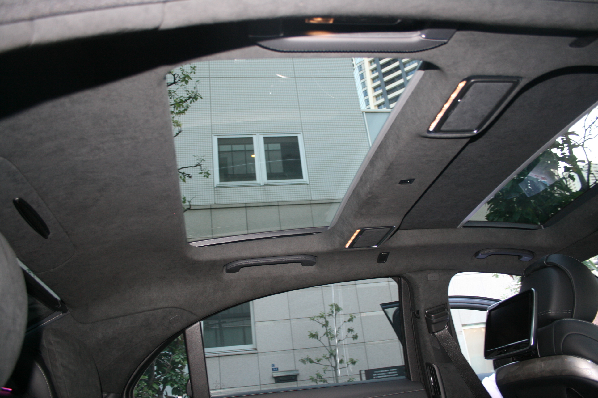 �x���cS550L�v���~�A���X�|�[�cAMG�p�b�P�[�W