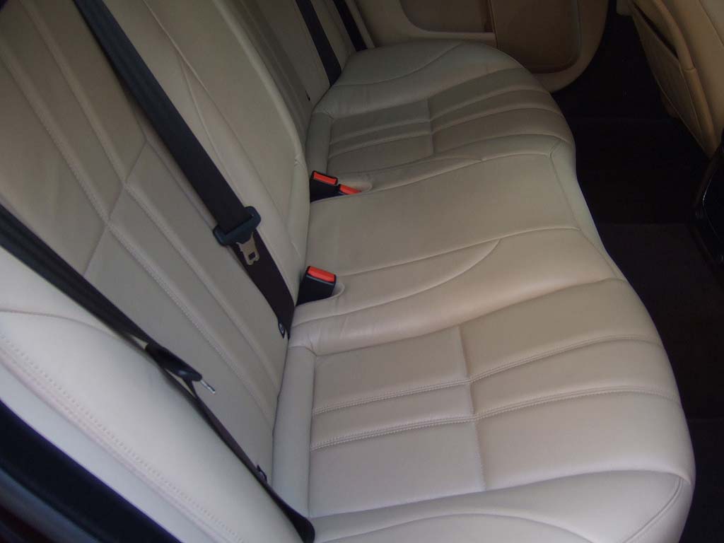 �W���K�[�w�i���O�W���A���[