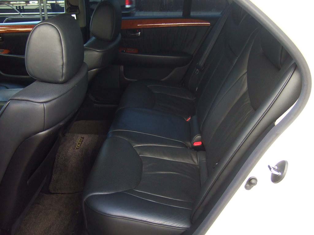 31セルシオカスタム車