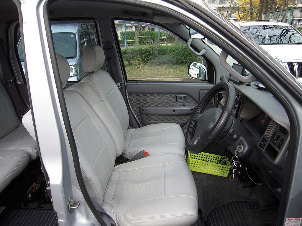 �A�g���[�c�[�����O�^�[�{