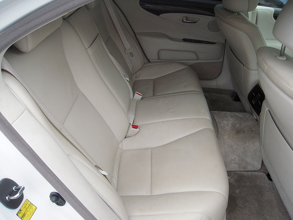 ���N�T�XLS460i�p�b�P�[�W