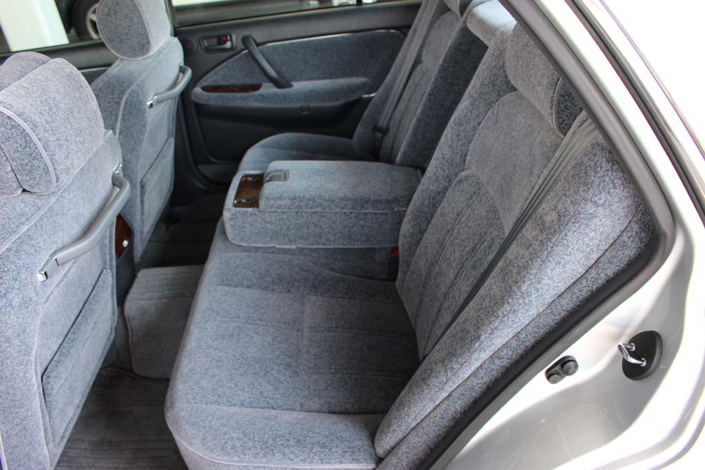 �N���E�����C�����Z�_��