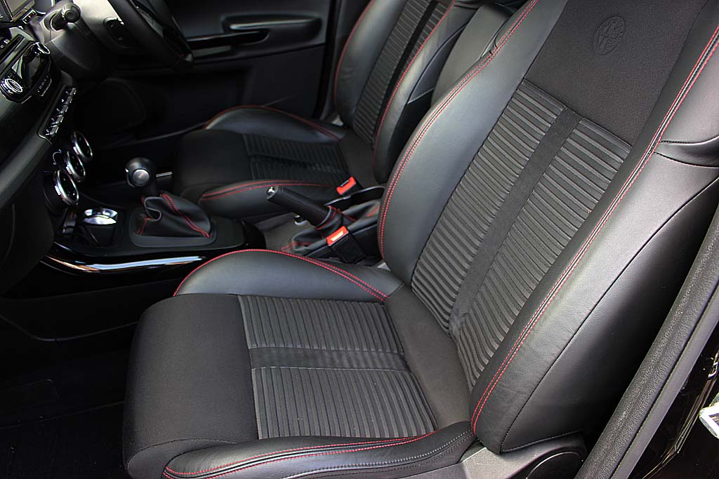 アルファロメオジュリエッタ