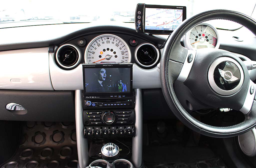 BMW�~�j�N�[�p�[