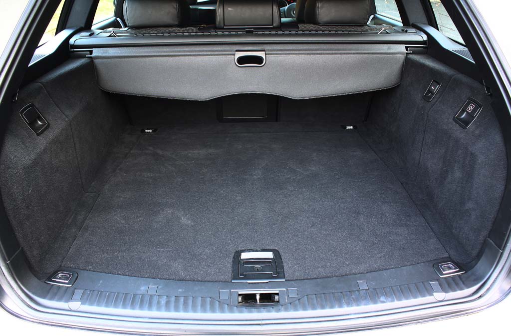 BMW525i�c�[�����O