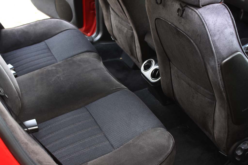 アルファロメオ156