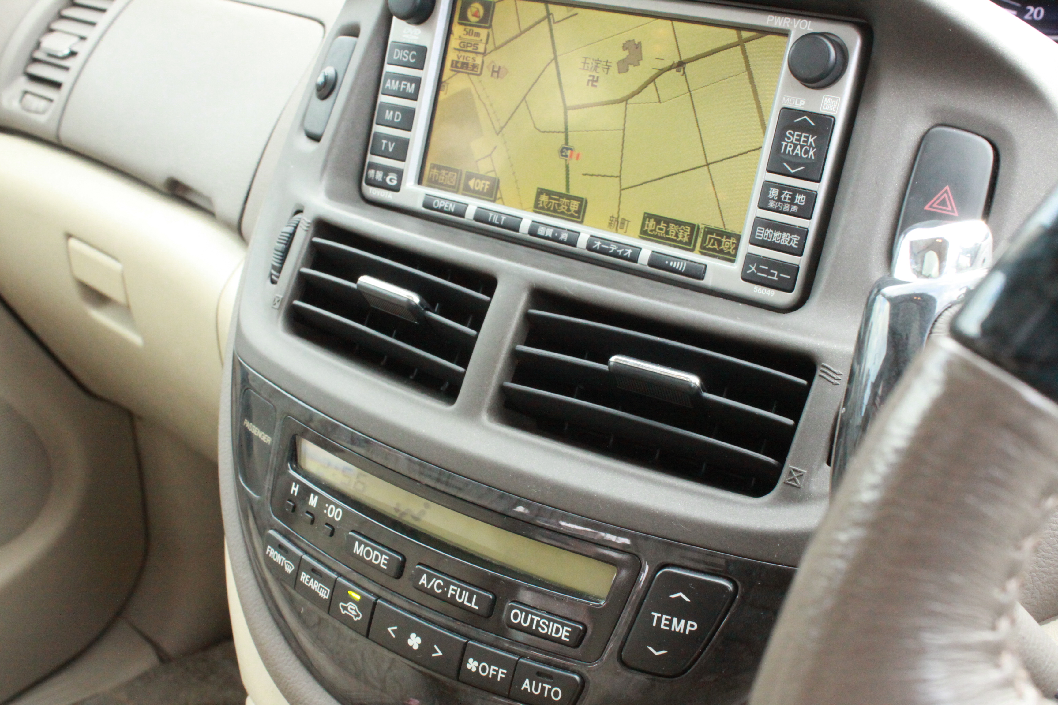 �G�X�e�B�}�n�C�u���b�h