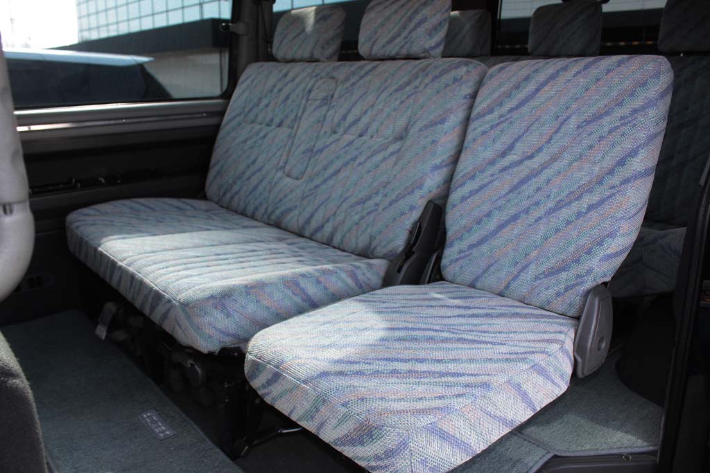 �f���J�X�^�[���S��