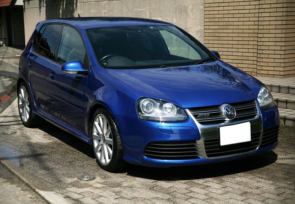 �S���tR32�X�[�p�[�`���[�W���[