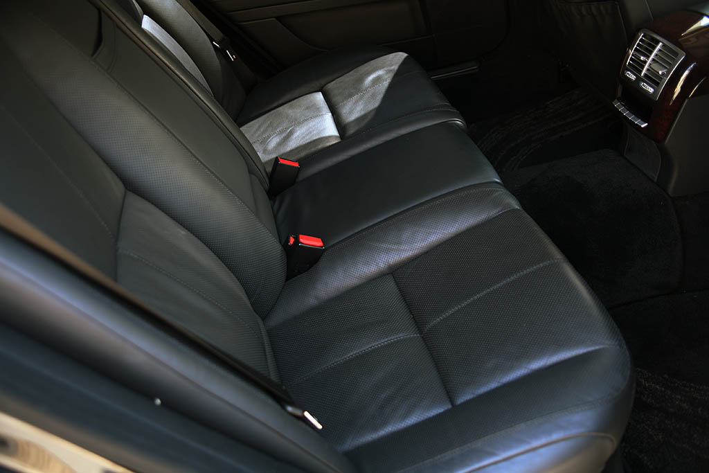 W221�x���cS550L