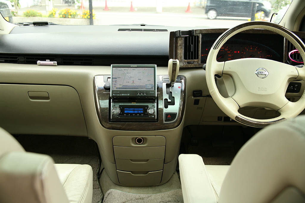 �G���O�����h���C�_�[