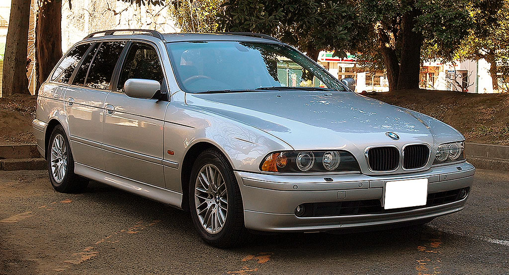 BMW530i�c�[�����O