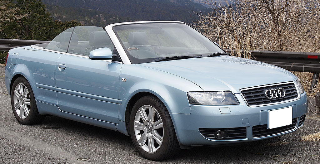 �A�E�f�BA4�J�u���I��