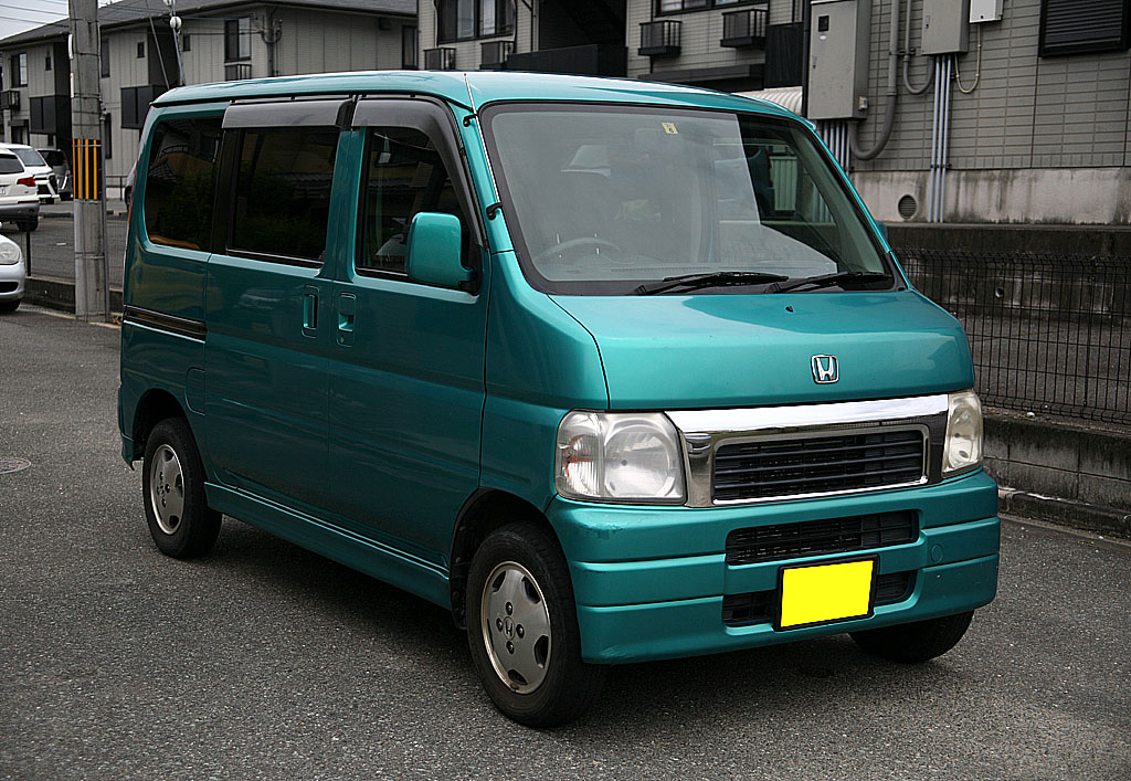 �o���X L 4WD