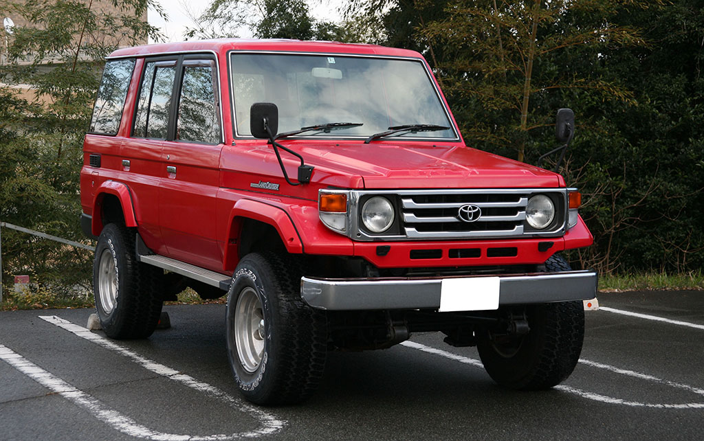 �g���^ �����N��70�k�w�o�������O