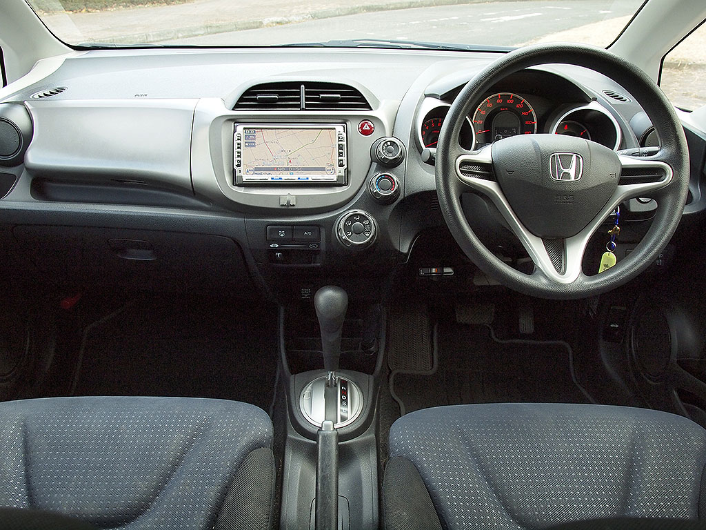 �z���_�t�B�b�g1.3G