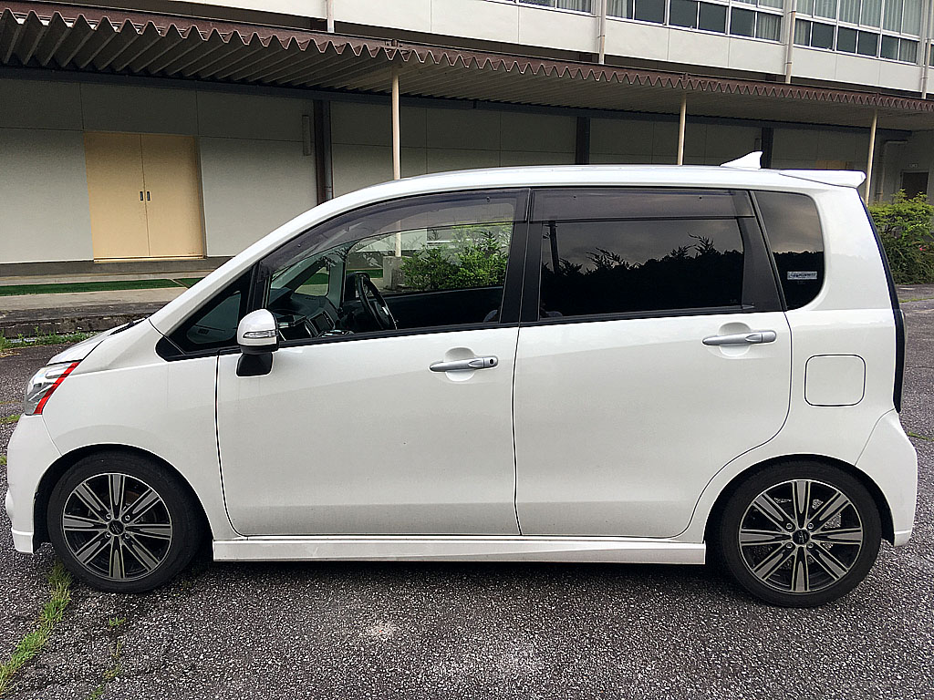 ダイハツ ムーヴ