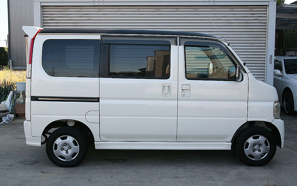 �z���_ �o���X M