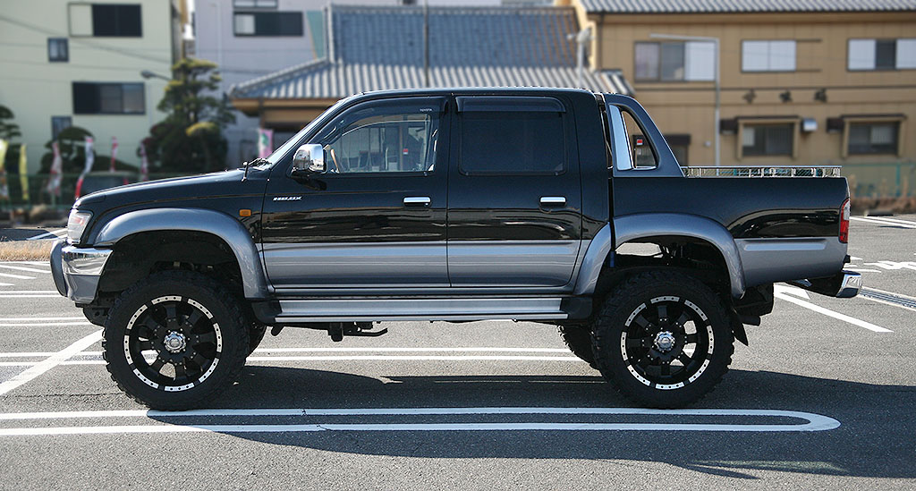 �n�C���b�N�X�X�|�[�c�L���u