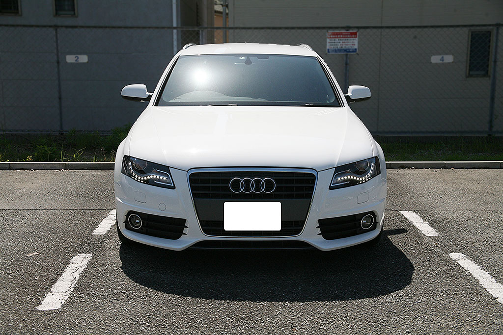 アウディA4アバント1.8TFSI Sラインパッケージ