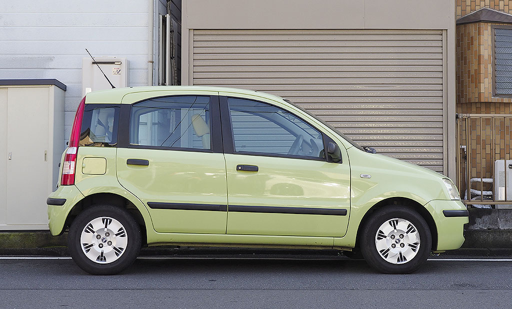 �t�B�A�b�g �j���[�p���_