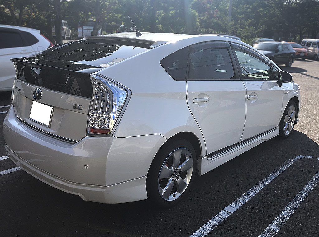 30�v���E�X G�c�[�����O ���U�[�p�b�P�[�W