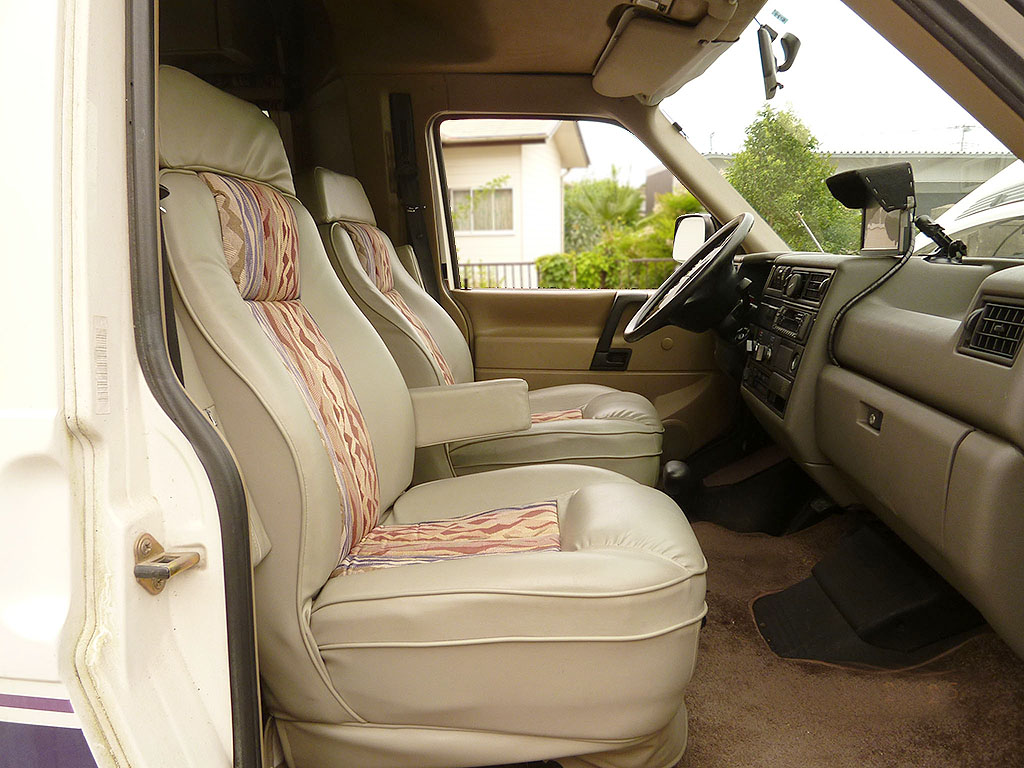 ウィネベーゴ リアルタ