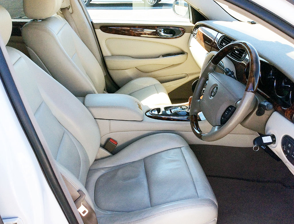 �W���K�[XJ8 4.2