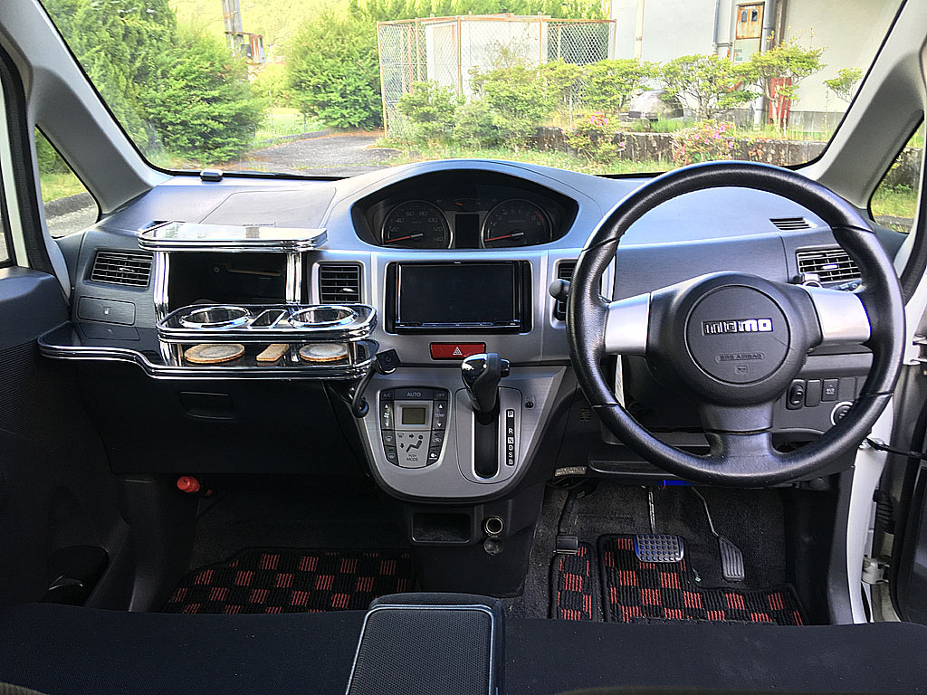 ダイハツ ムーヴ