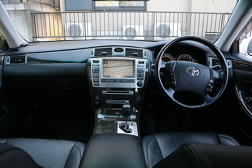 �N���E���}�W�F�X�^C�^�C�v