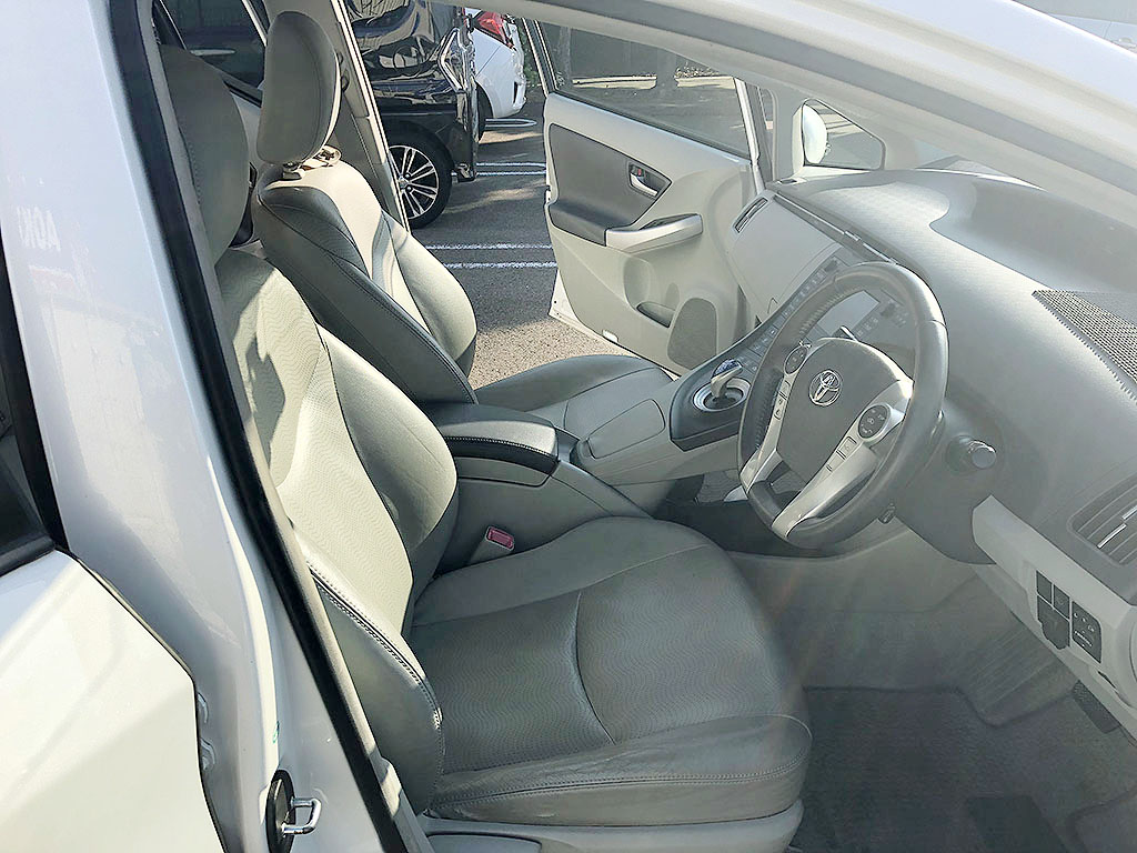 30�v���E�X G�c�[�����O ���U�[�p�b�P�[�W