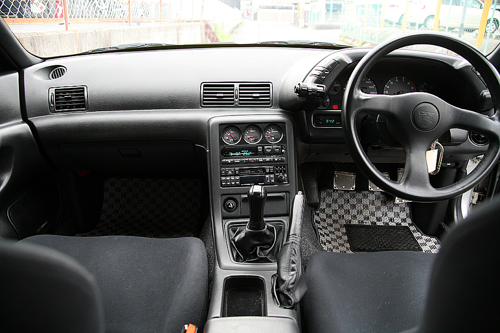 R32�X�J�C���C��GT-R V�X�y�b�N2