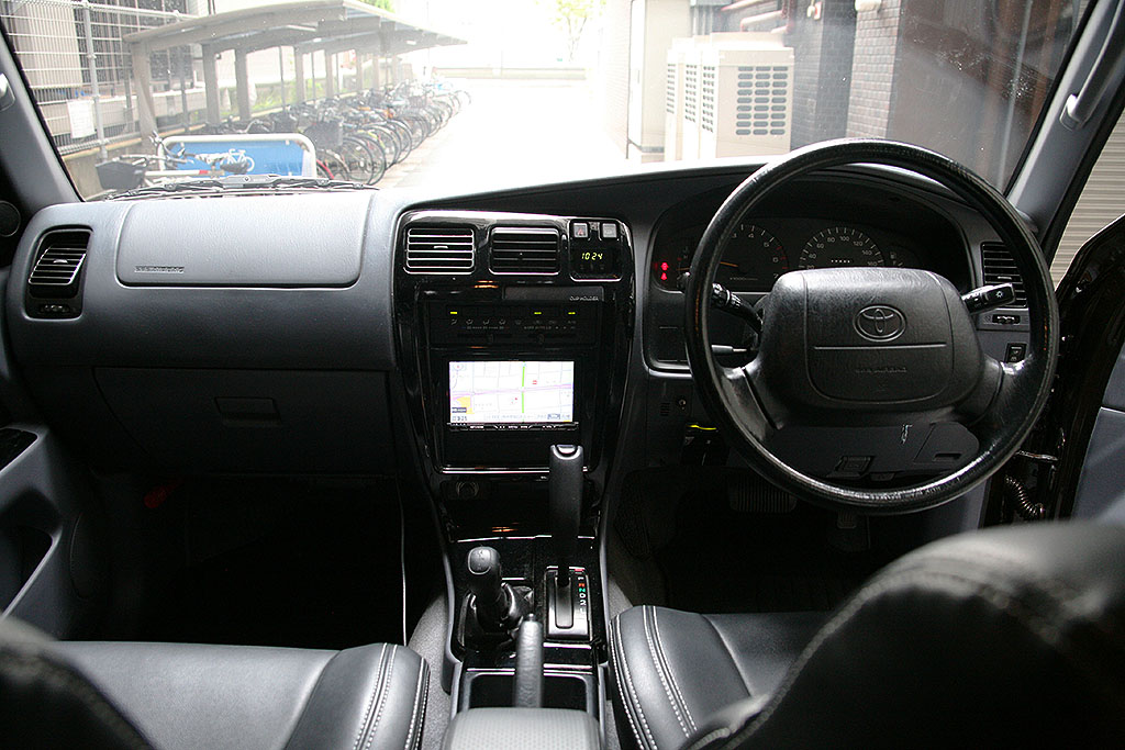 �n�C���b�N�X�T�[�t�}���P�V���u���E���I