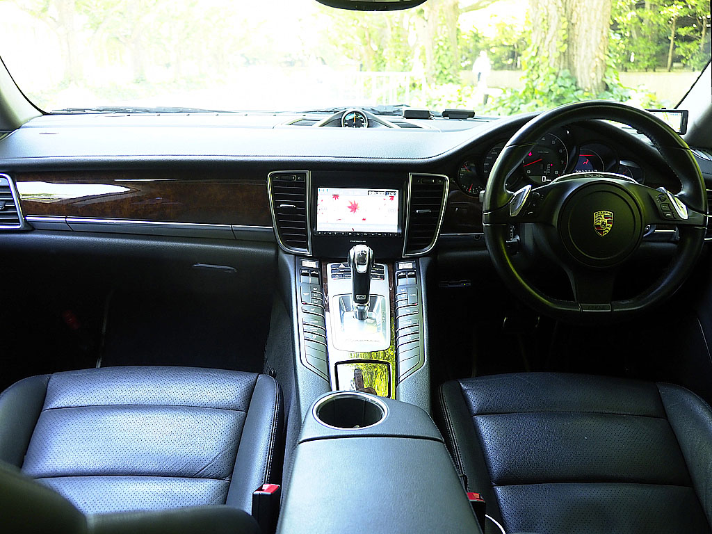 �|���V�F �p�i���[��