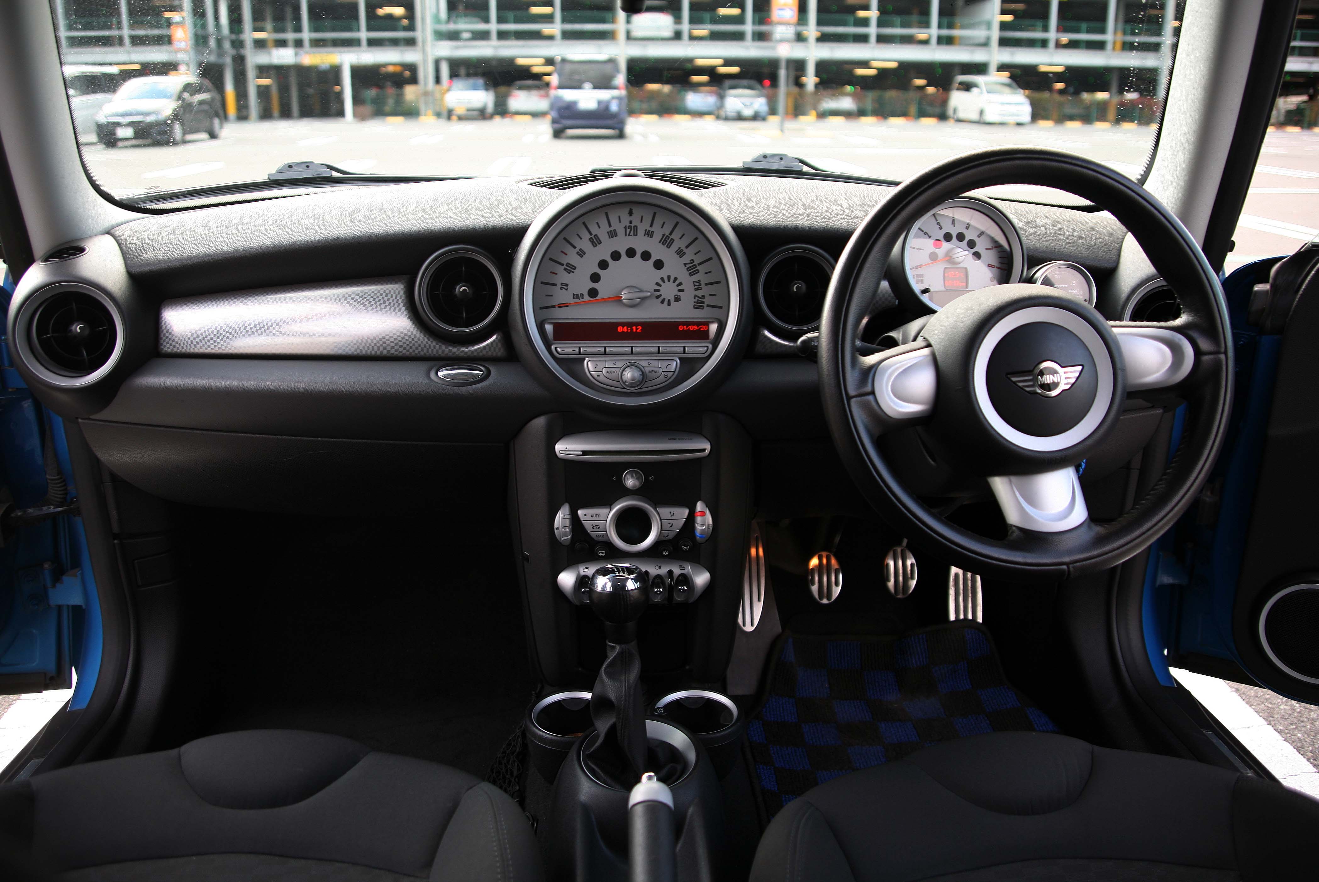 BMW MINI �N�[�p�[S