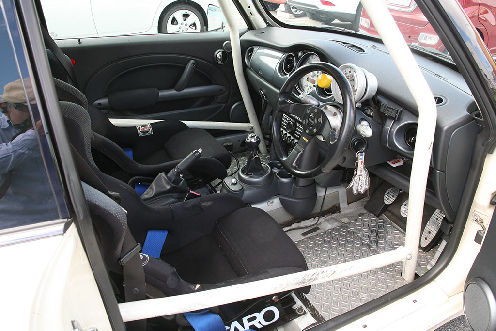 �`���[���h�~�j �n�m�d