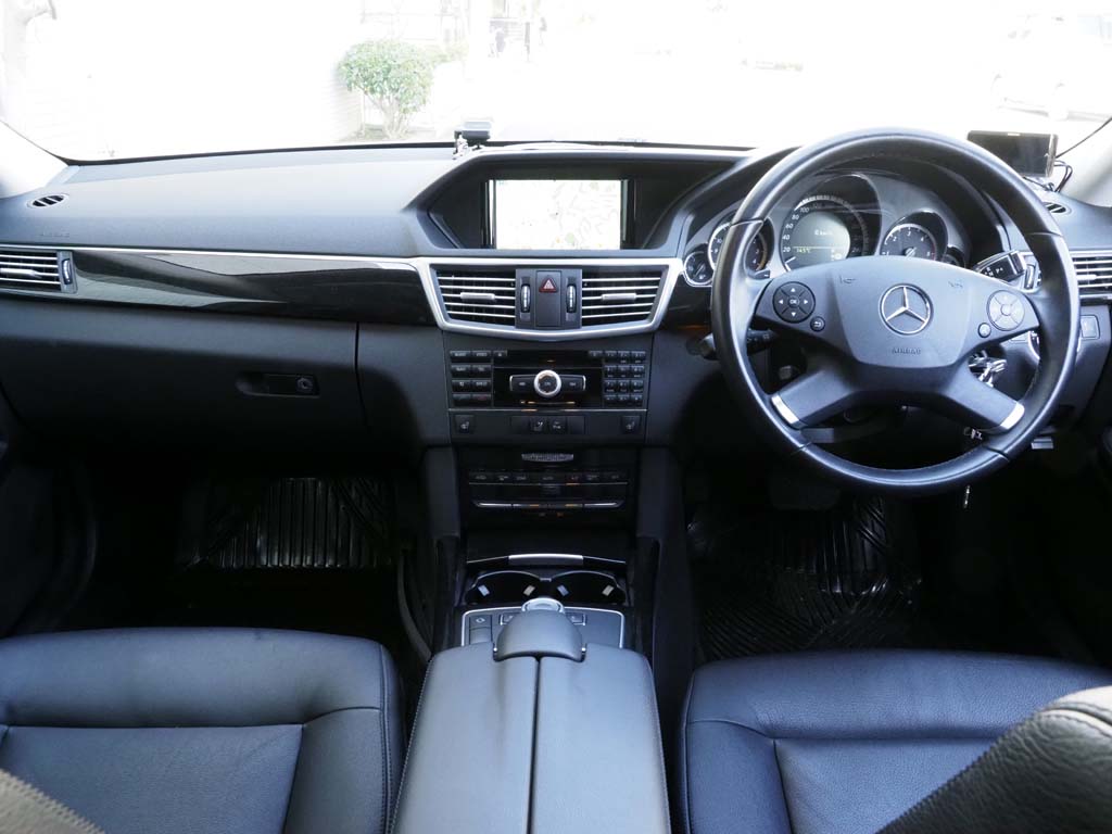 ベンツE350ワゴン