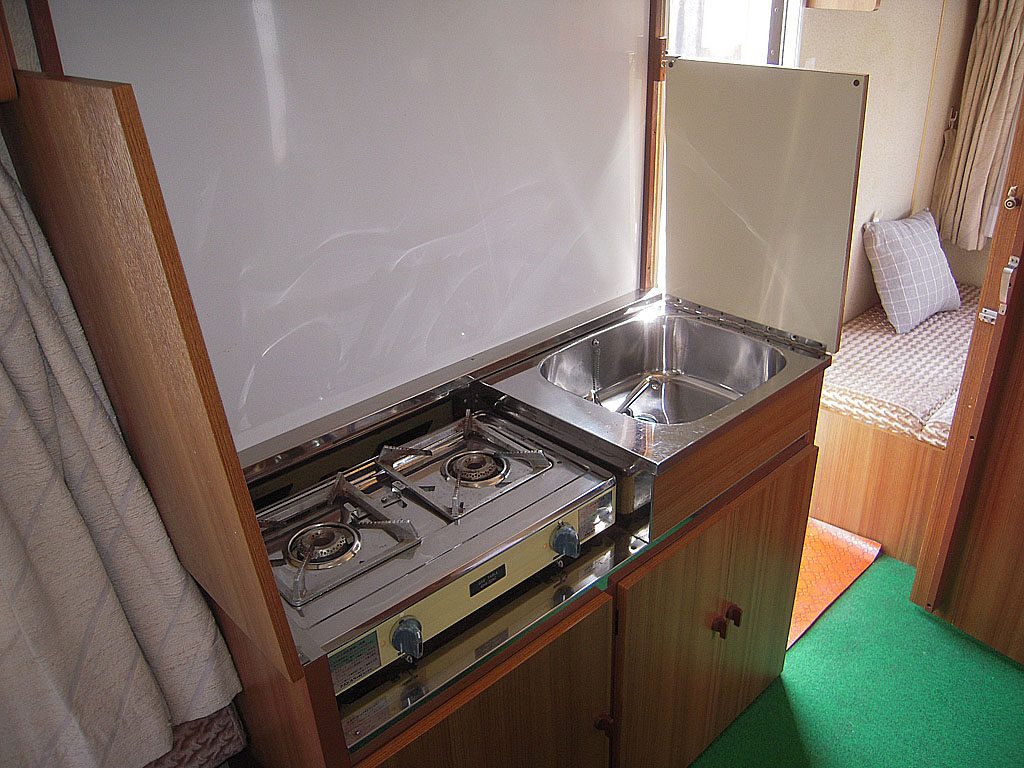 �L�����s���O�g���[���[ �L�����x���G�A