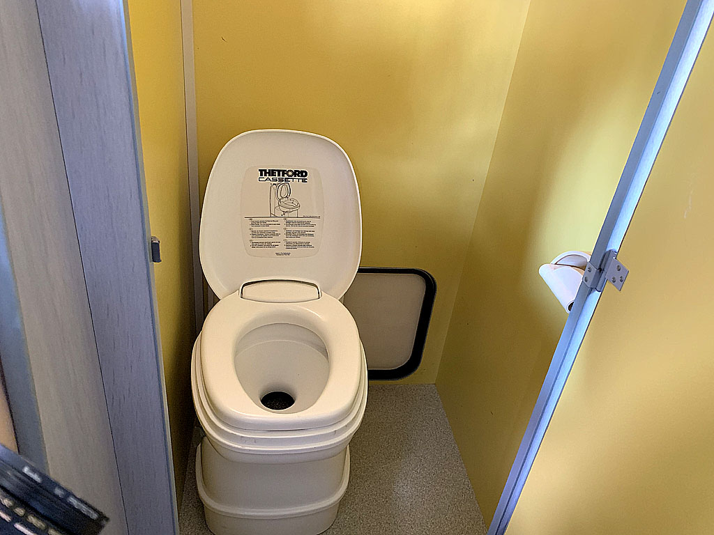 デリカトラック バンテックJB470