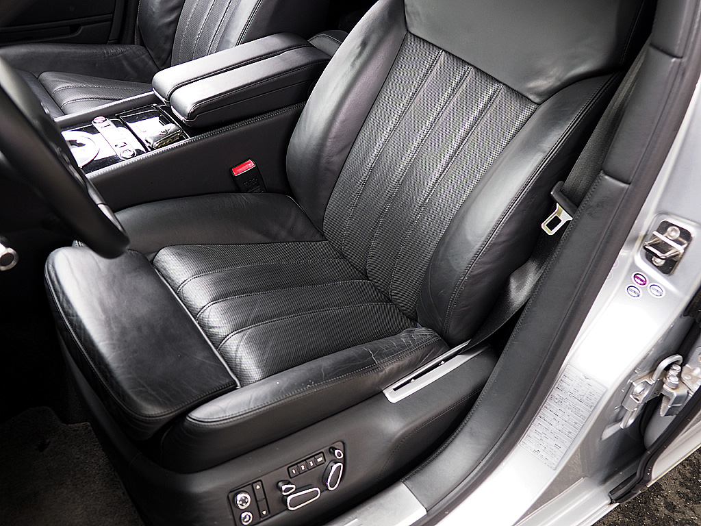 ベントレー コンチネンタル フライングスパー