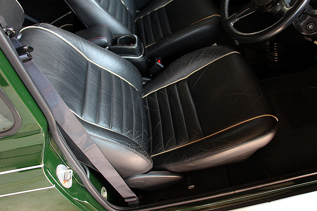 ���[�o�[ MINI