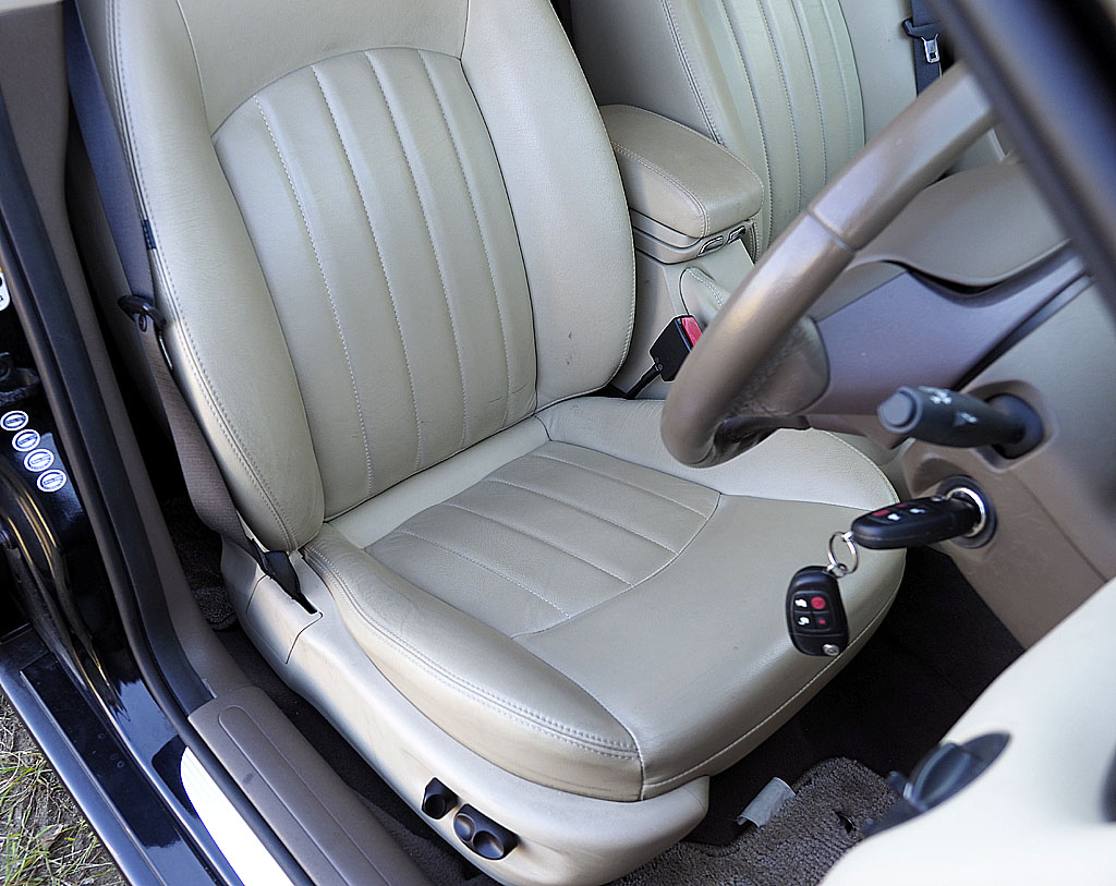 �W���K�[X�^�C�v �G�X�e�[�g