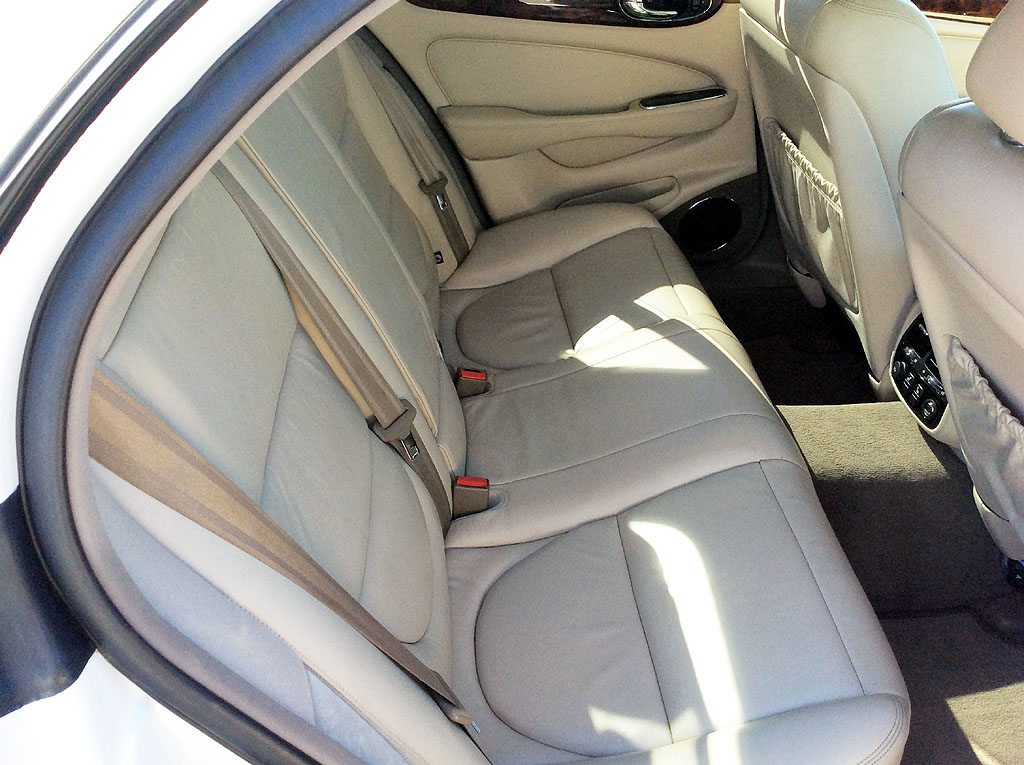 �W���K�[XJ8 4.2