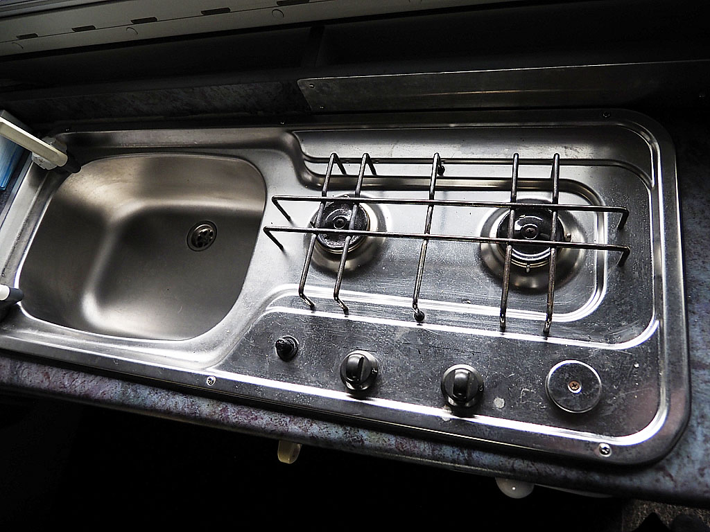 �f���J�g���b�N �o���e�b�NJB470