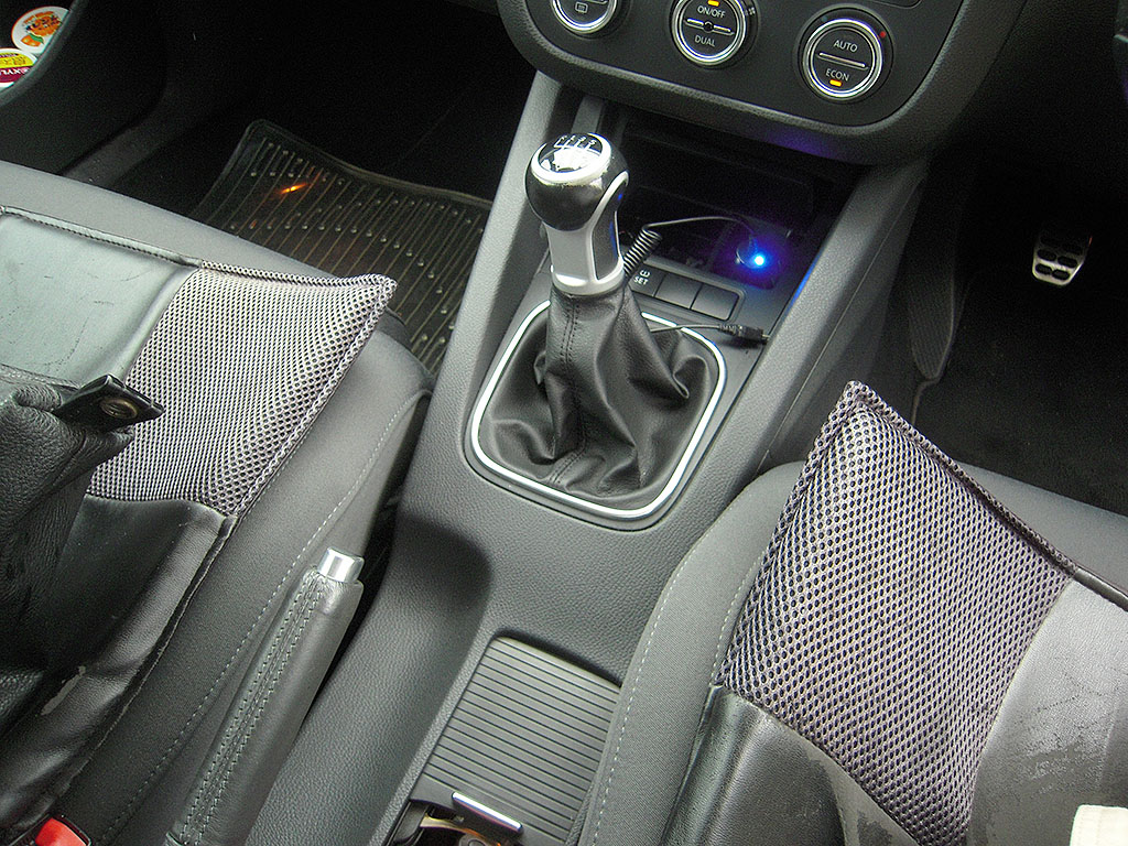 VW �S���t�T GTi R32���b�N