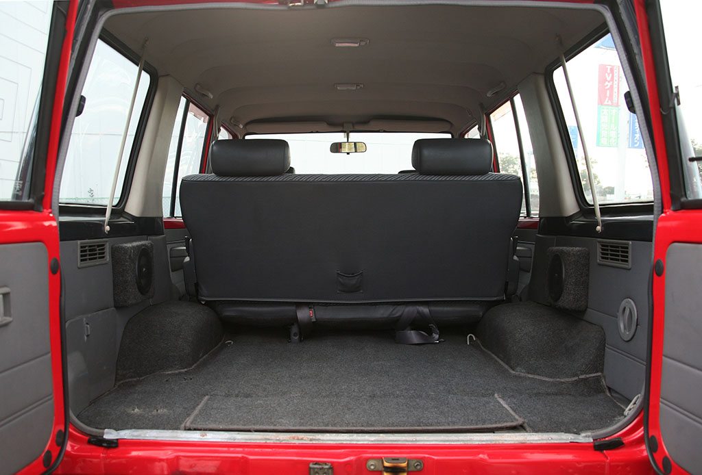 �g���^ �����N��70�k�w�o�������O