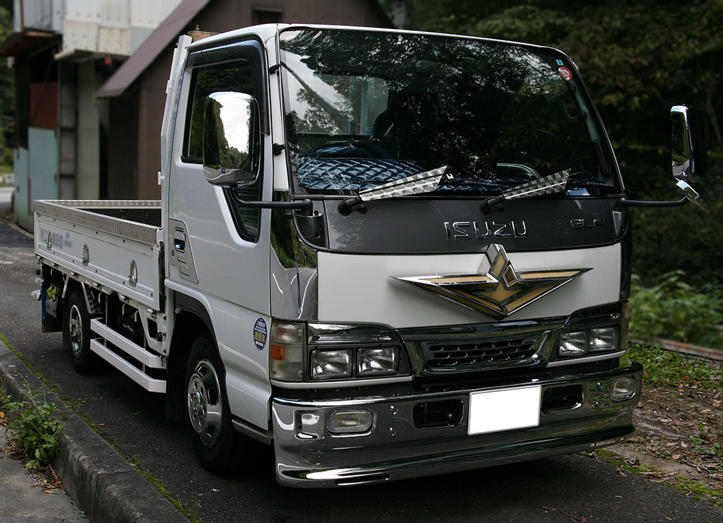 �����U�G���t1.6�����{�f�B�f�R�g��